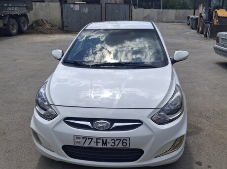 Hyundai Accent 2014