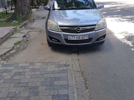 Opel Astra 2007