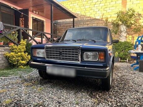 LADA (VAZ) 2107 2004