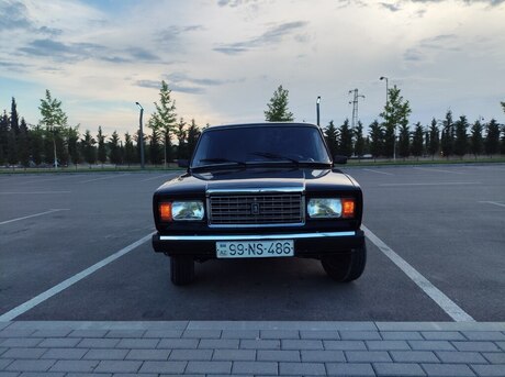 LADA (VAZ) 2107 2010