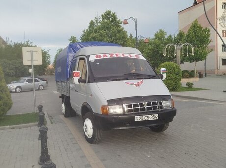 GAZ 330232-744 2000