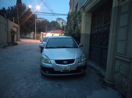 Kia Rio 2006
