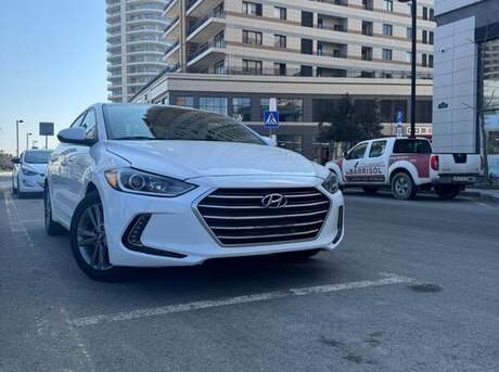 Hyundai Elantra 2017