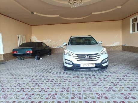 Hyundai Santa Fe 2013