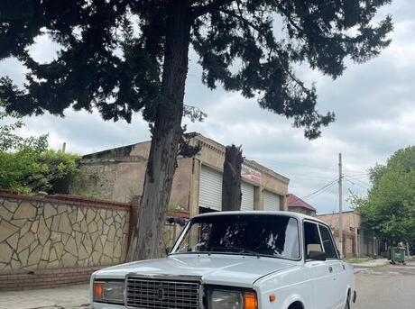 LADA (VAZ) 2107 2005