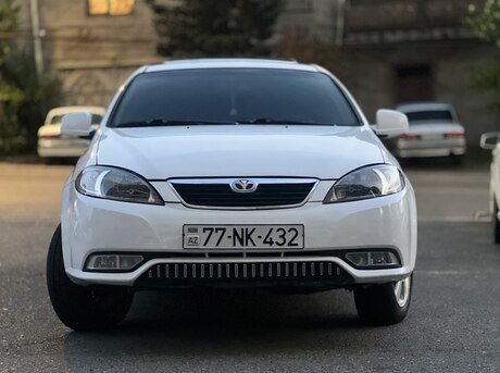 Daewoo Gentra 2014