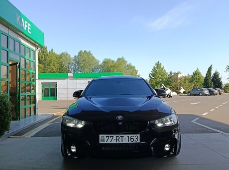BMW 328 2016