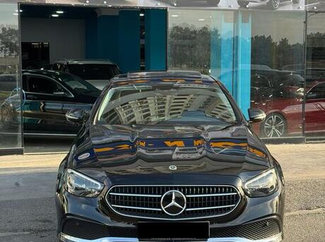 Mercedes E 300 e 2021