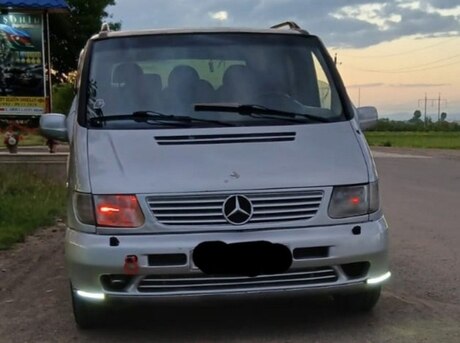 Mercedes Vito 2000