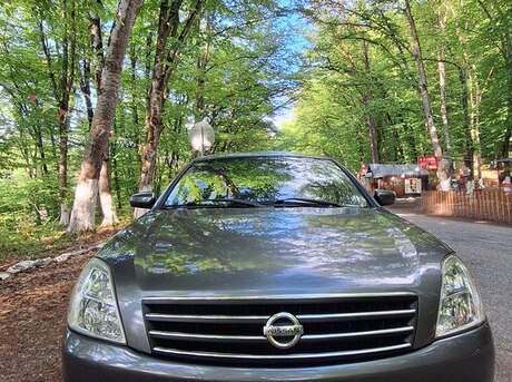 Nissan Teana 2004