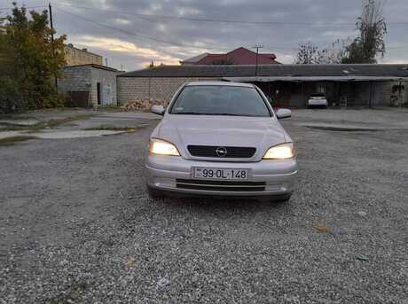 Opel Astra 2007