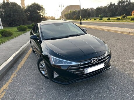 Hyundai Elantra 2019