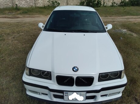 BMW 320 1998