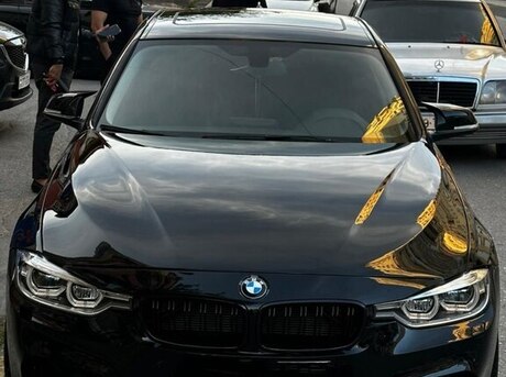 BMW 328 2014
