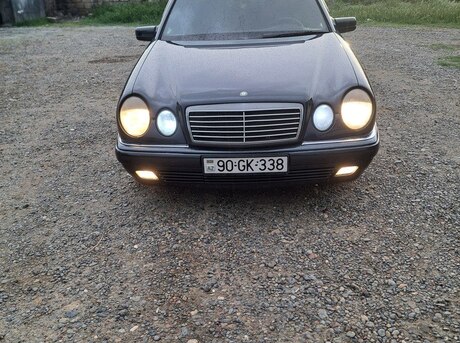 Mercedes E 220 d 1996
