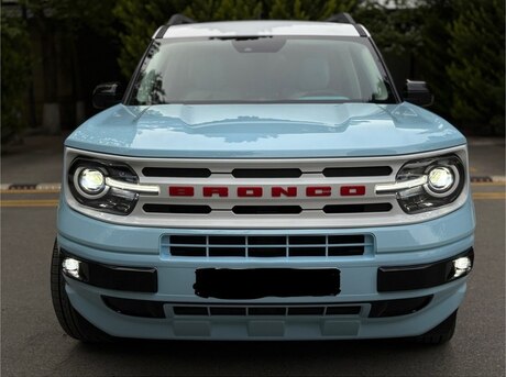 Ford Bronco 2024