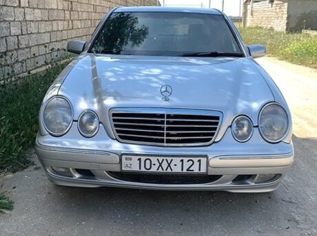 Mercedes E 240 2000