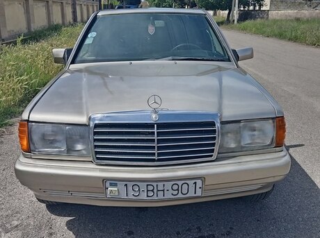 Mercedes 190 1990