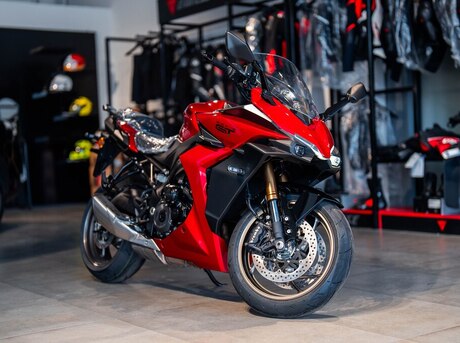 Suzuki GSX-S1000GT