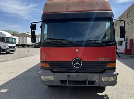 Mercedes Atego 1323