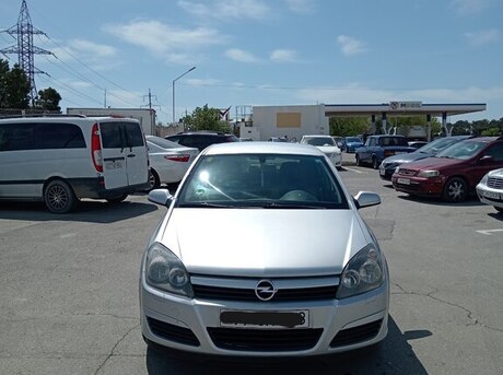 Opel Astra 2004
