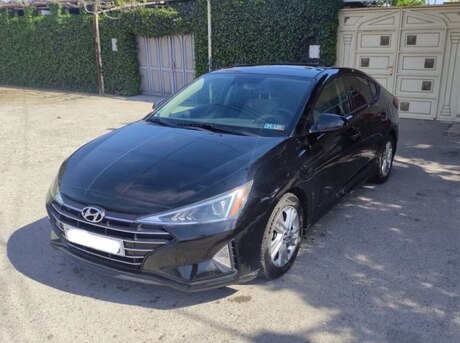 Hyundai Elantra 2020