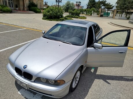 BMW 525 2002
