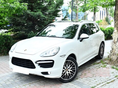 Porsche Cayenne 2013