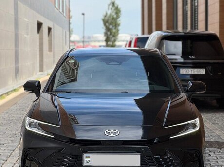 Toyota Camry 2024