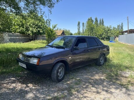 LADA (VAZ) 21099 1998