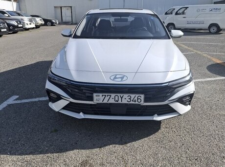 Hyundai Elantra 2025