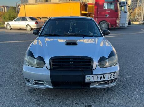 Hyundai Sonata 2004