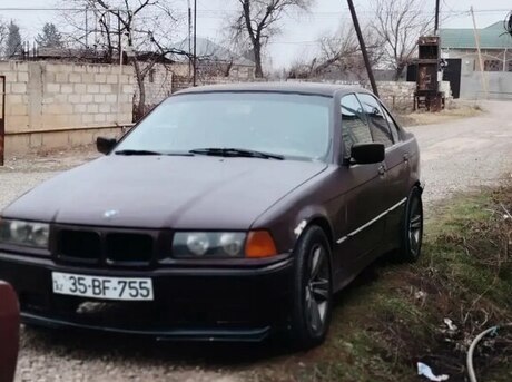 BMW 318 1992