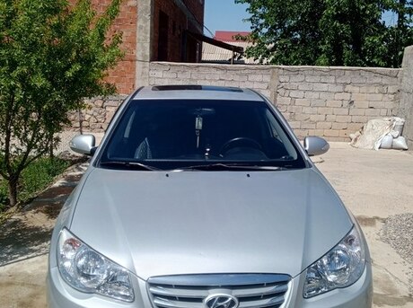 Hyundai Elantra 2009