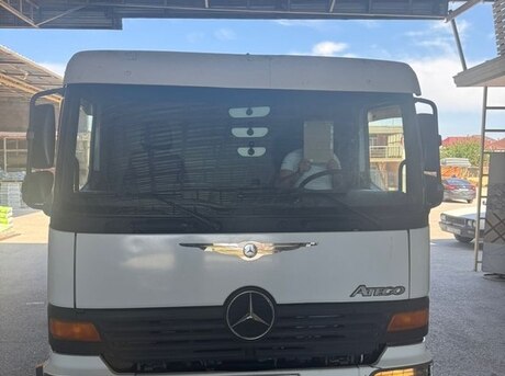 Mercedes Atego 815 2002