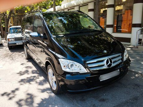 Mercedes Viano 2013