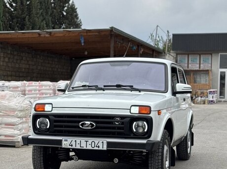 LADA (VAZ) Niva 2021