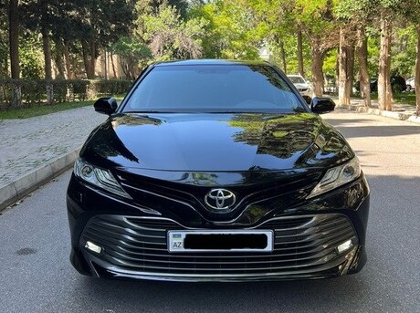 Toyota Camry 2018