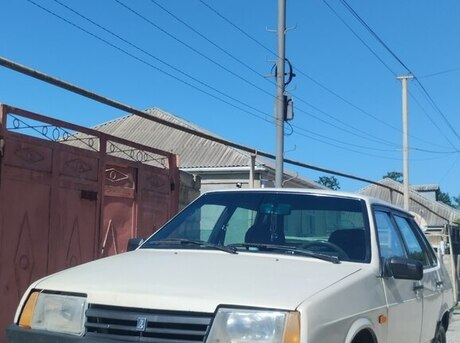LADA (VAZ) 21099 1993