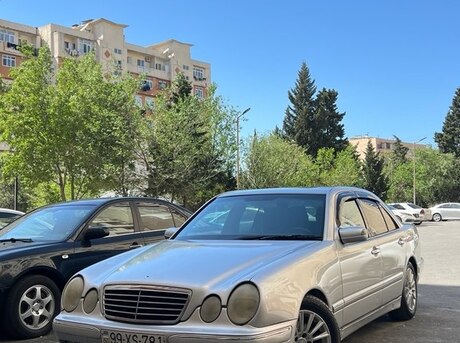 Mercedes E 220 d 1999