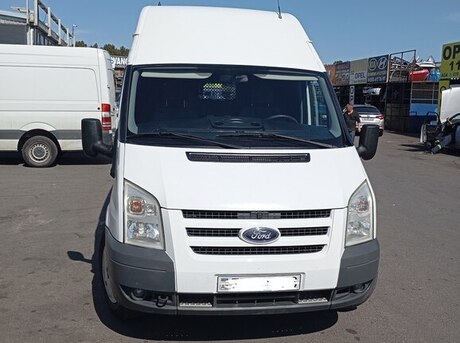 Ford Transit 2010