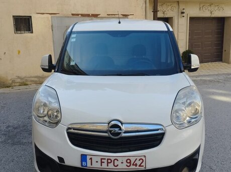 Opel Campo 2012