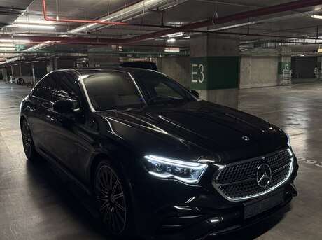 Mercedes E 300 2024