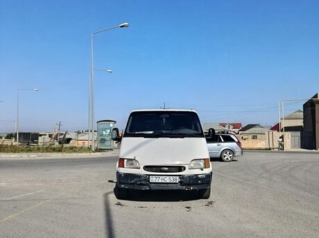 Ford Transit 2000