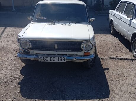 LADA (VAZ) 21013 1982