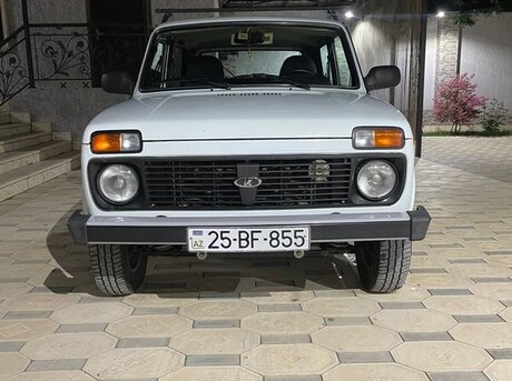 LADA (VAZ) Niva 2013
