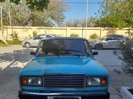 LADA (VAZ) 2107 2001