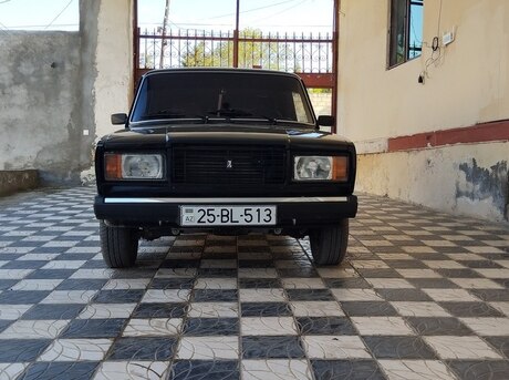 LADA (VAZ) 2107 2010