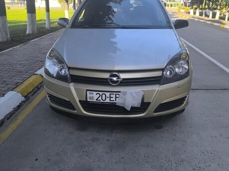 Opel Astra 2005