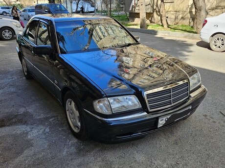 Mercedes C 220 d 2000